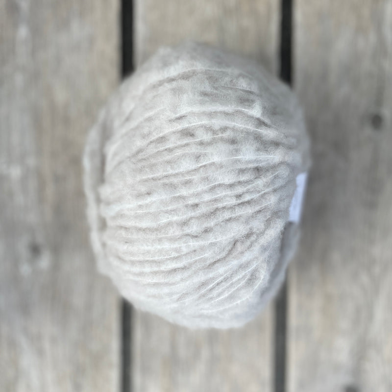 Piuma Cashmere Yarn by Laines du Nord