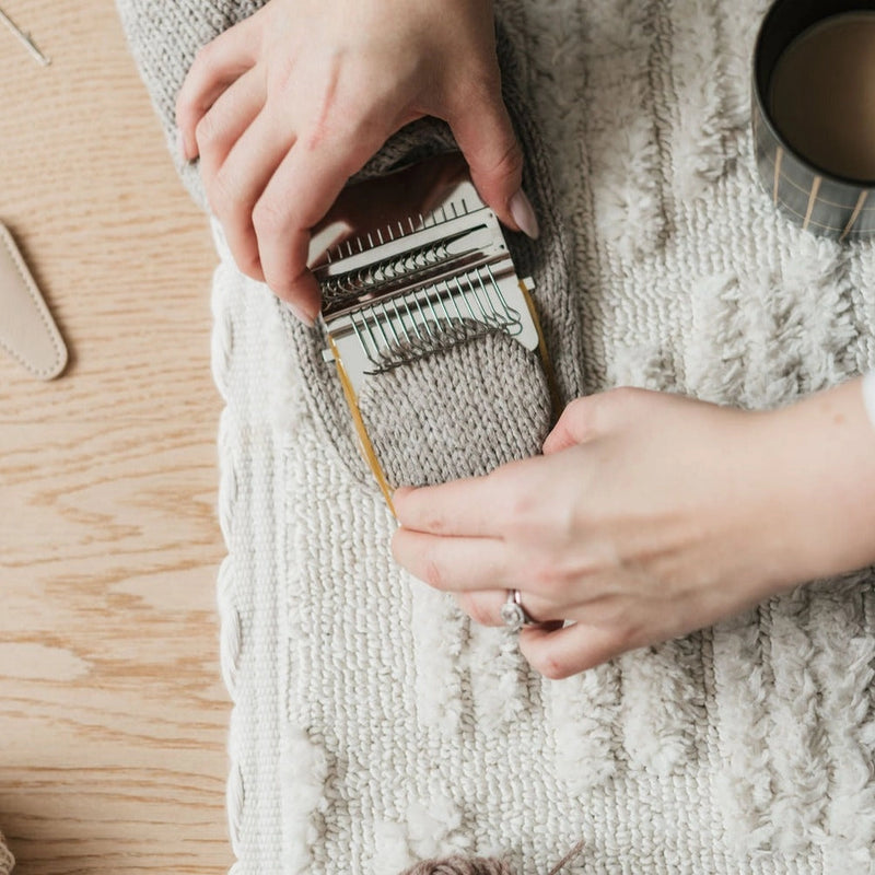 Lagningsverktyget Mending Tool by KNITS by ce AB