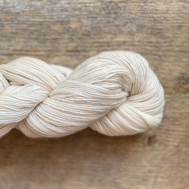 Fino by Manos Del Uruguay