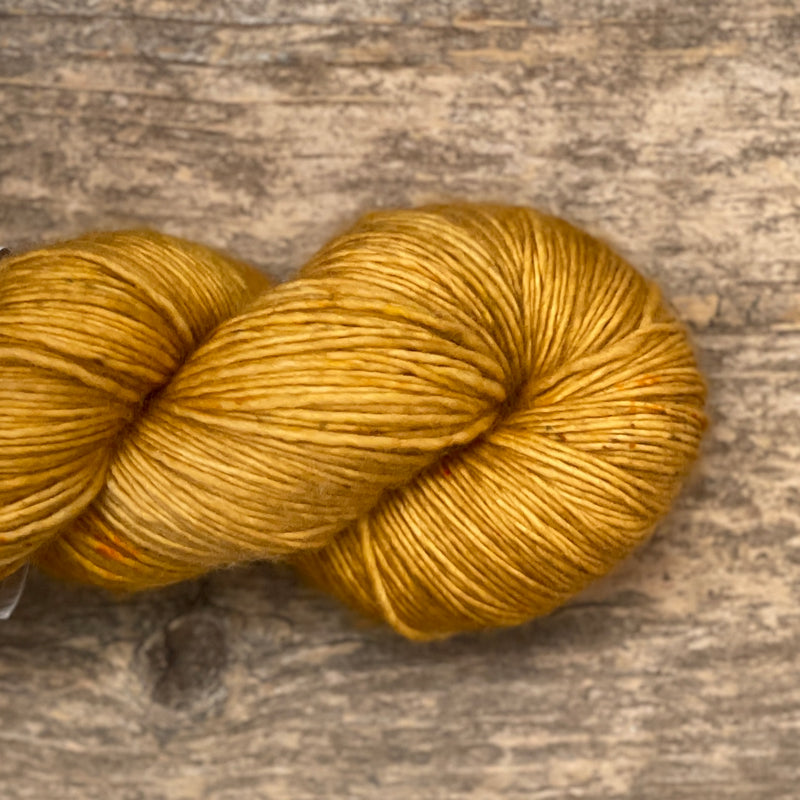 Plush Single by ontheround