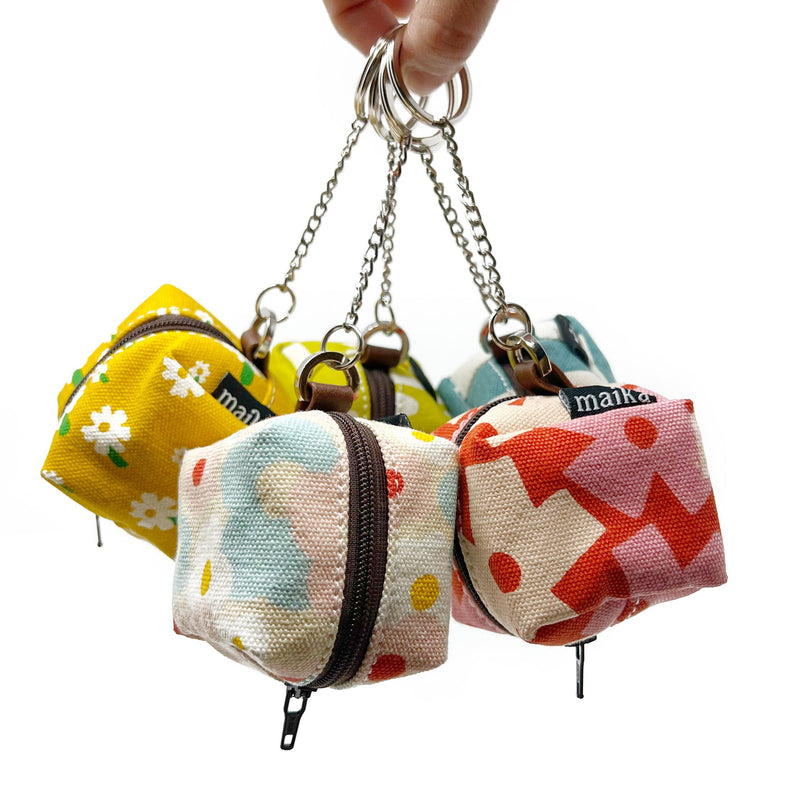 MINI CUBE KEY RING von Maika