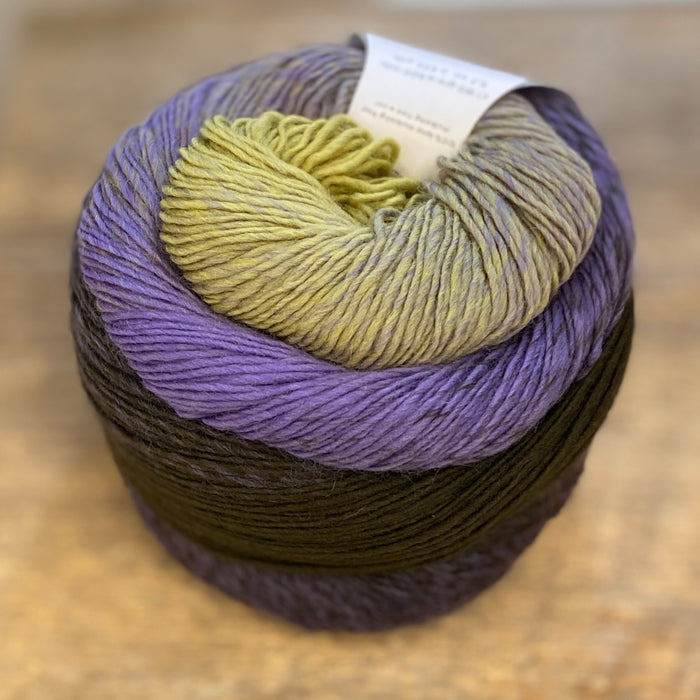 Poema by Laines du Nord