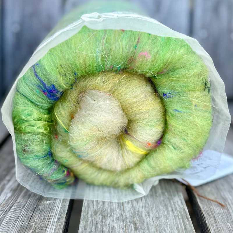 The Wheel and The Anvil - 4 oz Art Batt