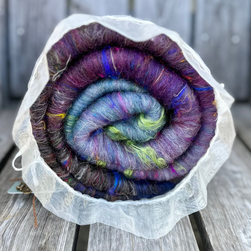 The Wheel and The Anvil - 4 oz Art Batt