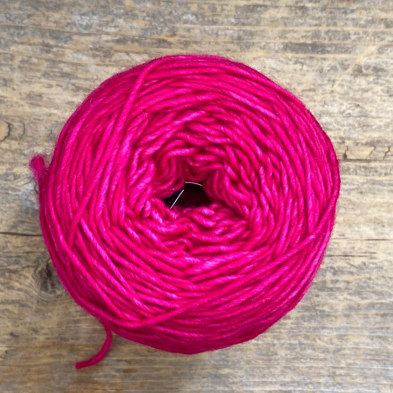 Learn to Knit Kit: Simple Spring Mitts by Cashmere Goat