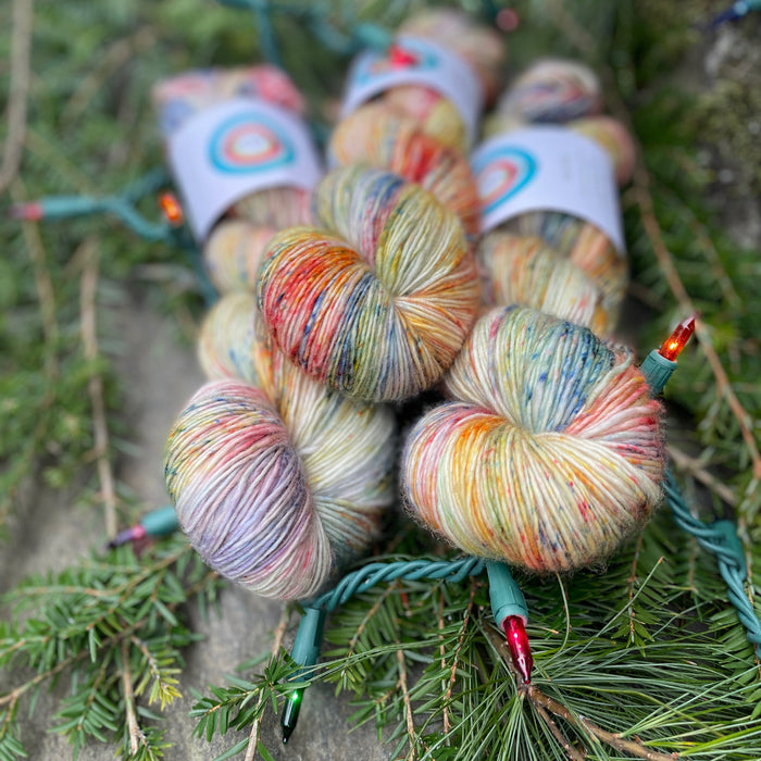 2025 Limited Edition Holiday Yarn by ontheround - Rainbow Twinkle *