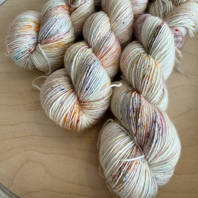 Plush Single by ontheround