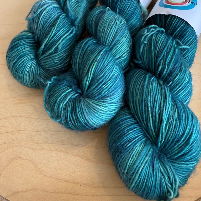 Plush Single by ontheround