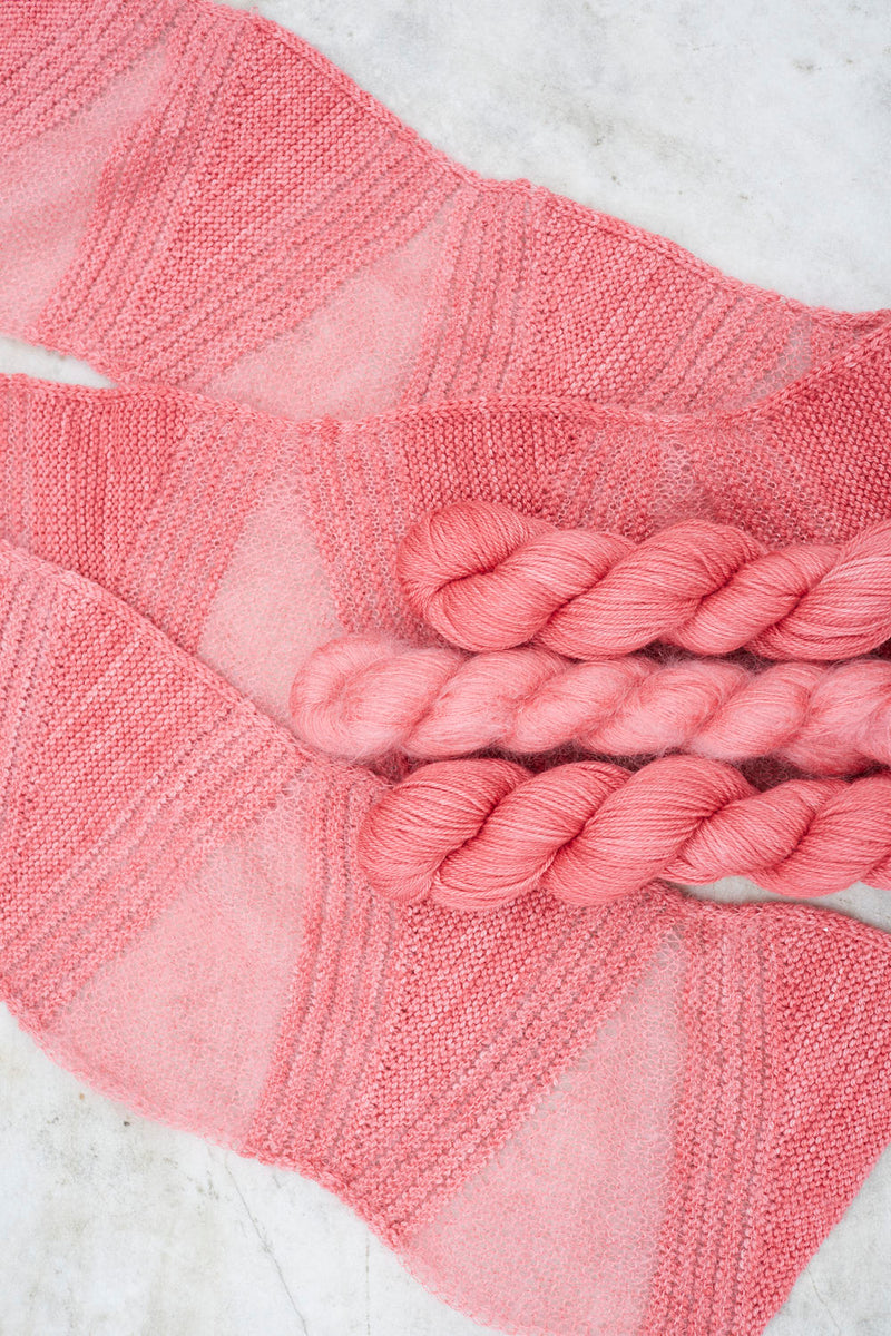 Lux Flux Scarf Kit by Urth Yarns