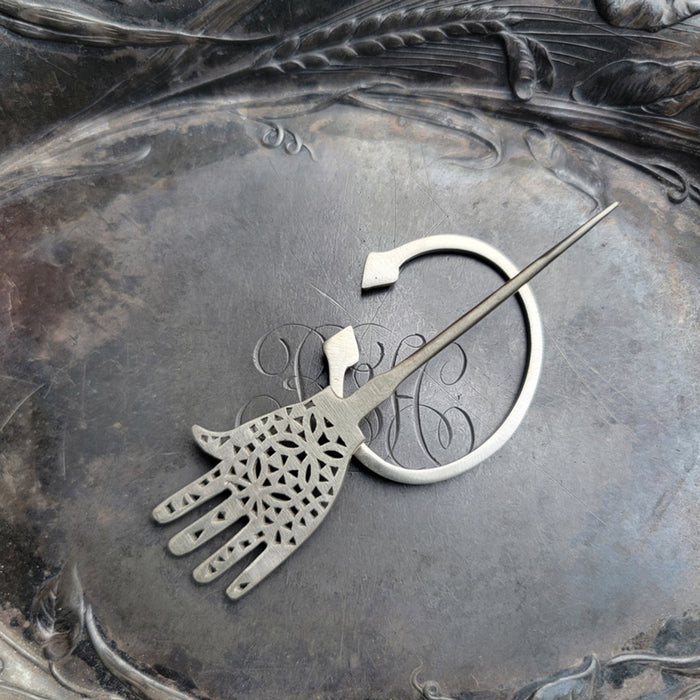 Hamsa Penannular Brooch - Satin