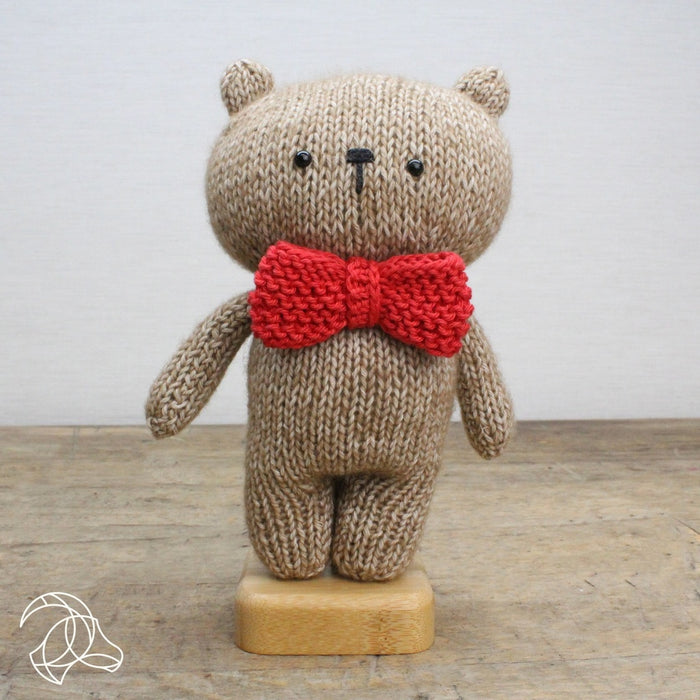 Knitting Kit - Noël Bear by Handicraft