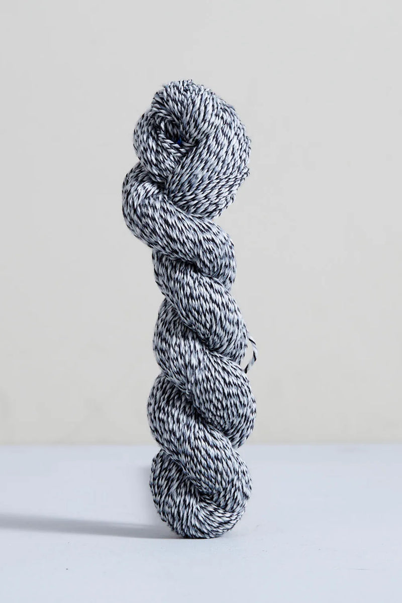 Spiral Grain by Urth Yarns