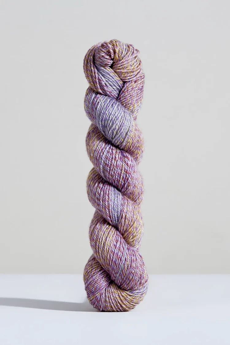 Spiral Grain by Urth Yarns