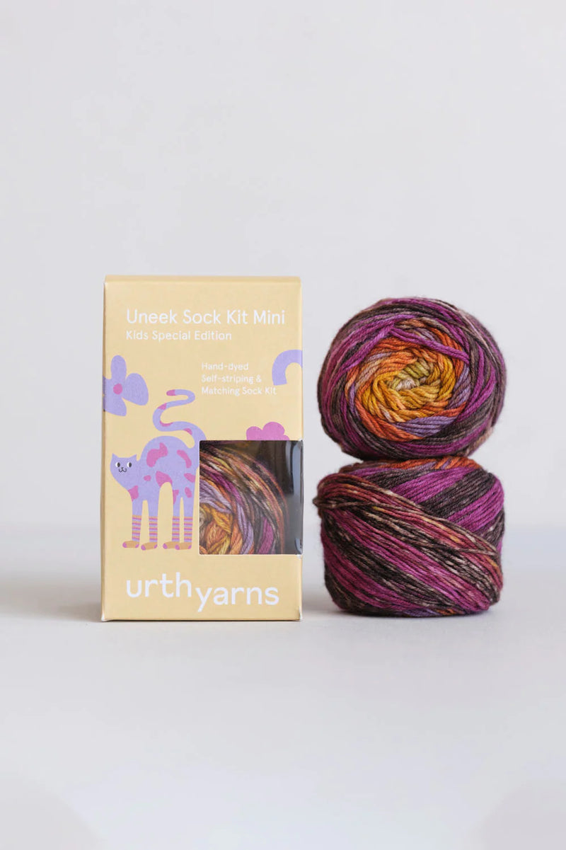 Uneek Sock Kit Mini von Urth Yarns 