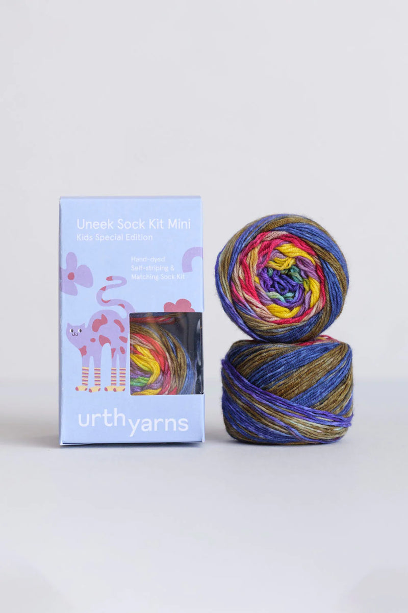 Uneek Sock Kit Mini von Urth Yarns 