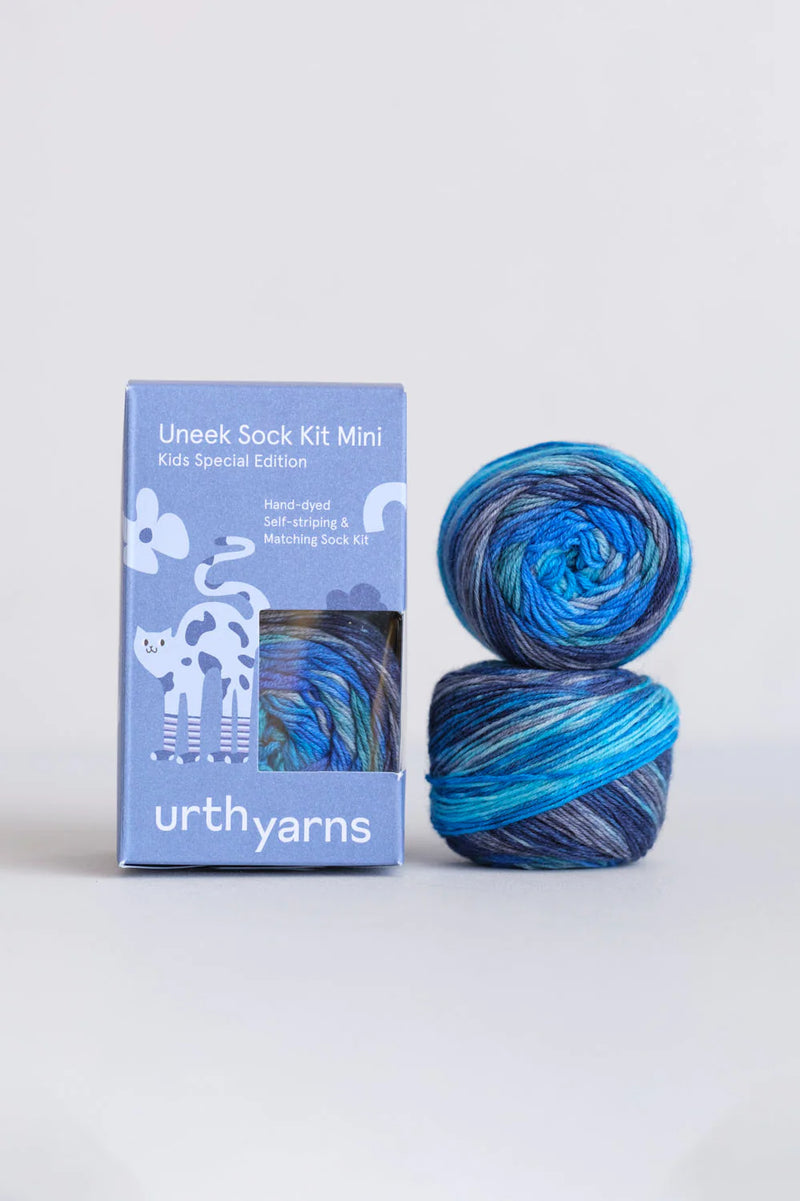 Uneek Sock Kit Mini von Urth Yarns 
