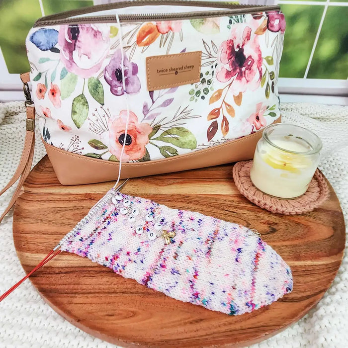 Spring Floral Trinity Bag – Medium Zippered Project Bag