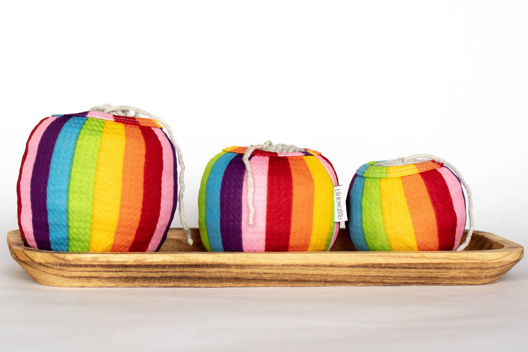 Cozy Cakes - Rainbows - by binkwaffle