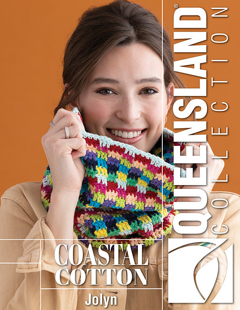 Jolyn Crochet Cowl Pattern by Jacqueline van Dillen