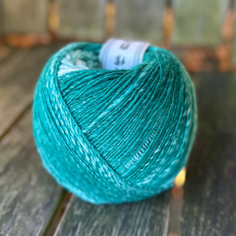 Yukiusagi by Noro Yarns