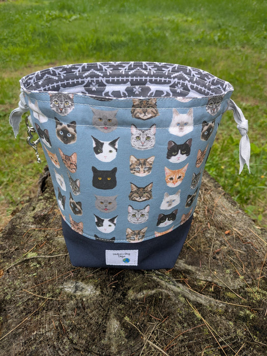 Stitcher's Stuff Sack-- Project Bags by World On A String Designs