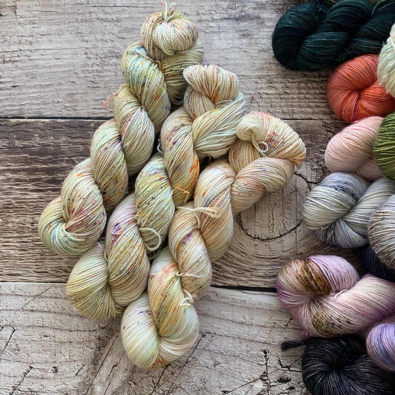 Plush Single by ontheround