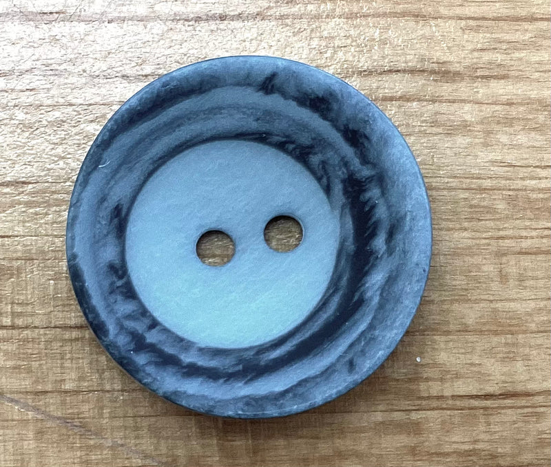 388805 Green Round Polyester Button 28mm