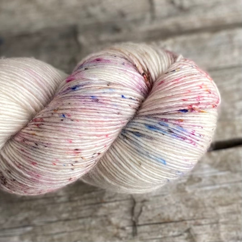 Plush Single by ontheround