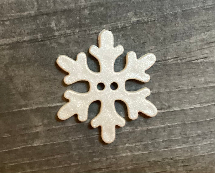 White Snowflake Button 1 1/2 Inch 371138