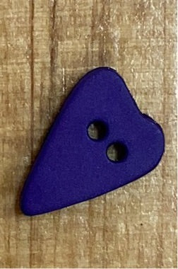 132428 Dark Lilac Country Heart Button 5/8"
