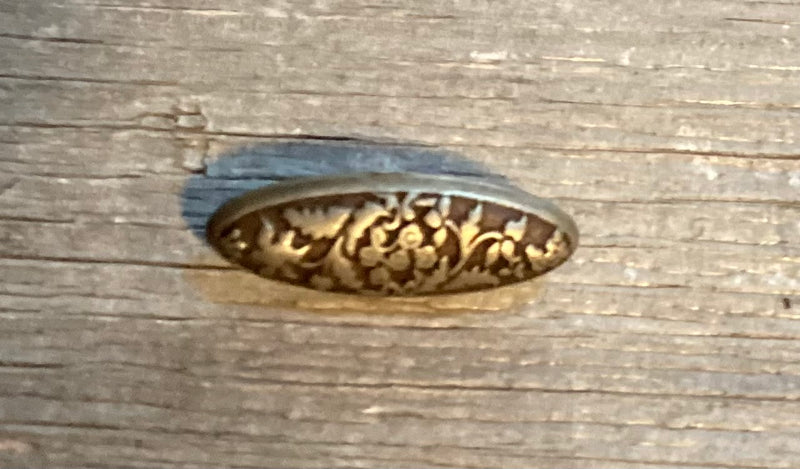 370878 Floraler ovaler Metallknopf mit Schaft 28 mm