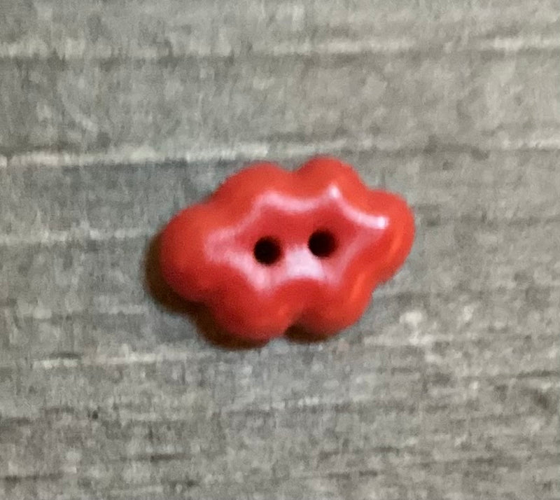 Red Cloud Button 1/2 Inch 261460