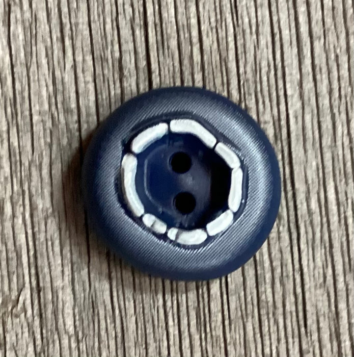 Blueberry Button 1/2 Inch 320663