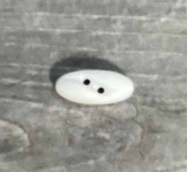 White Toggle Button 3/4 Inch 311112