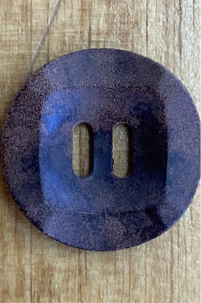 370929 Round Wood Carved Button 25mm
