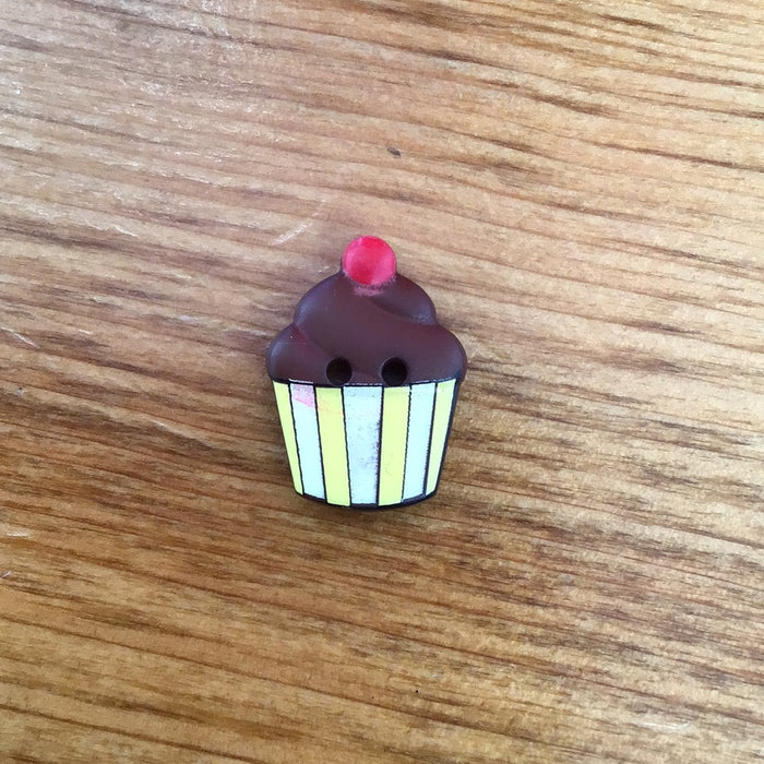 311070 Cupcake Button 20mm