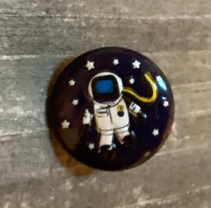 Blue Button With Astronaut 1/2 Inch 261322